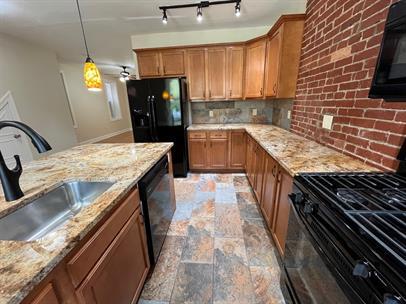 Photo - 6715 McPherson Blvd