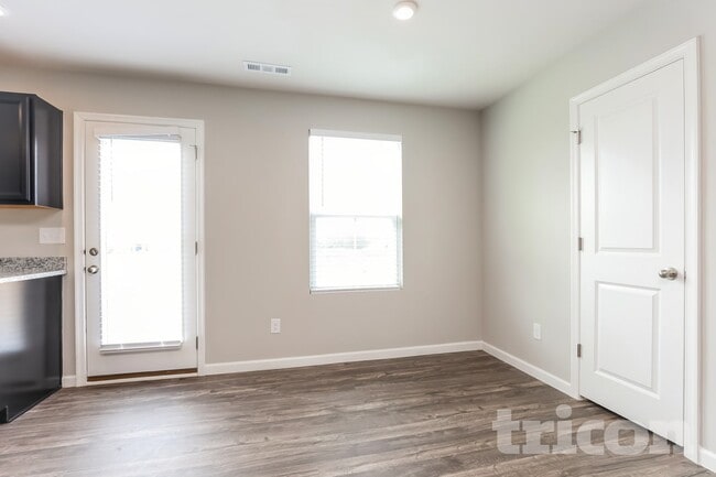 Photo - 2013 Westchester Dr