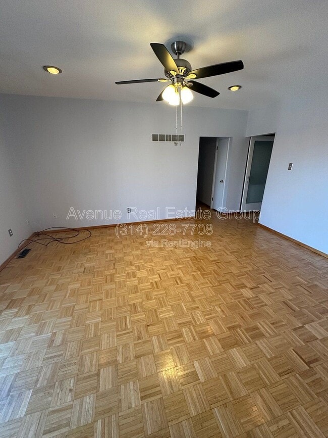 Photo - 10361 Corbeil Dr Unit Apt D