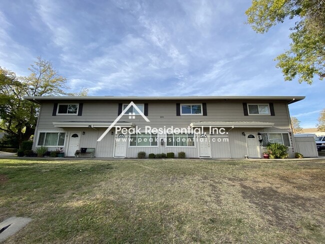 Building Photo - Talisman201 Unit #B