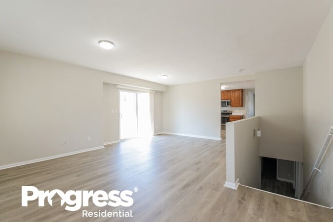 Photo - 4785 Biscay St