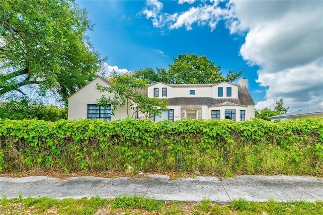 Photo - 1238 NE 112th St