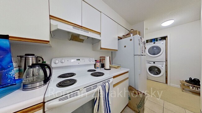 Photo - 25 Webster Ave Unit 406