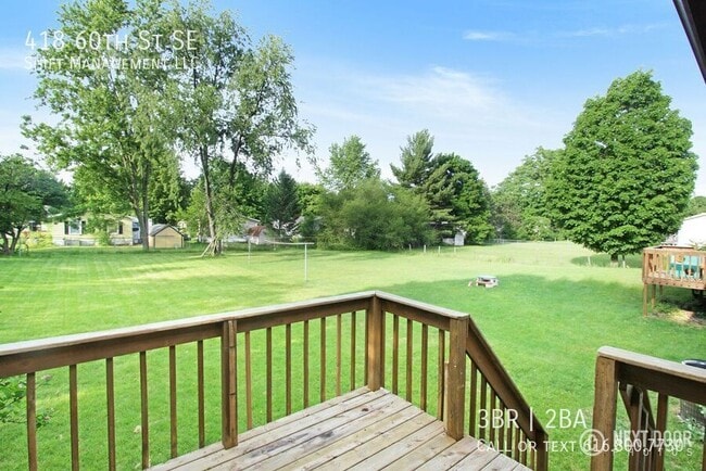 Photo - 418 60th St SE