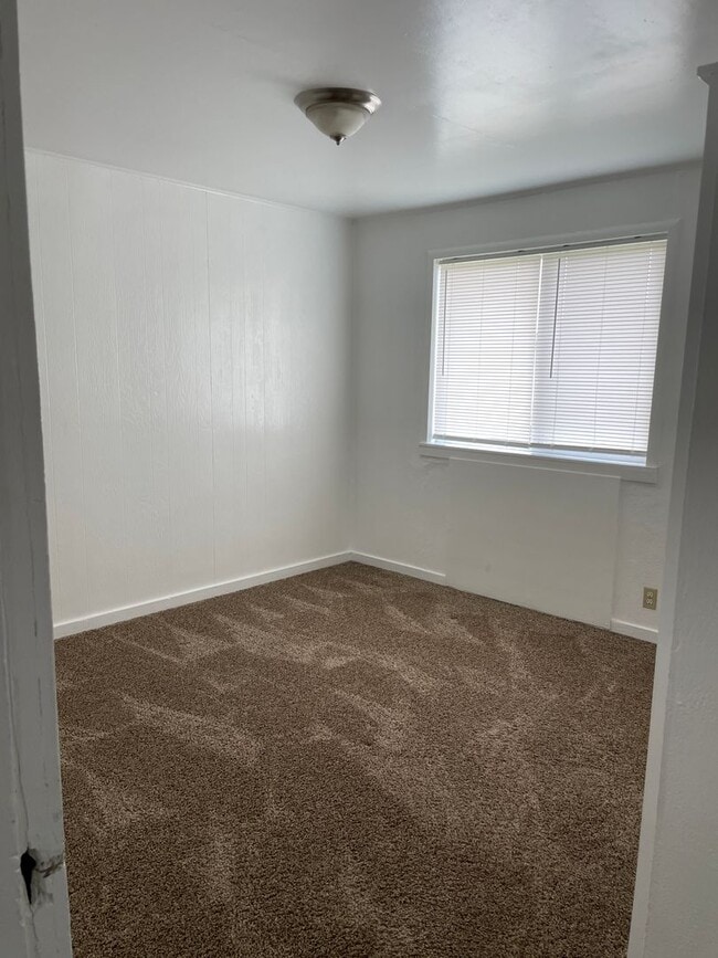 Photo - 650 E Dearborn Ave Unit 2