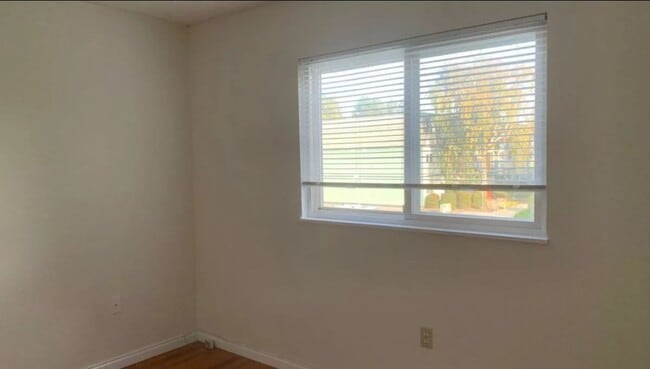 Photo - 8131 Ryan Rd