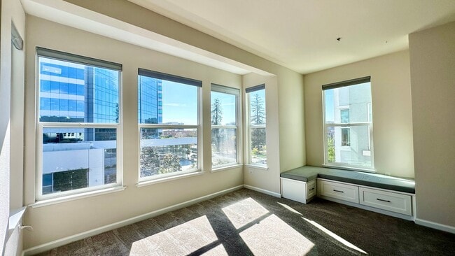 Photo - Stylish and Chic 2 Condo nestled in the Heart of Downtown! Unidad 305