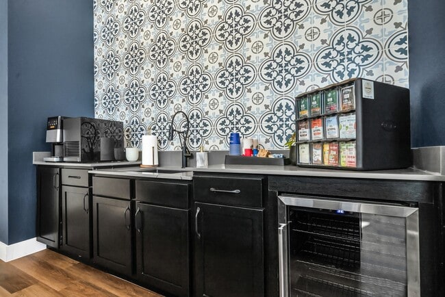 Building Photo - 38634 Spur 149 Rd Unit 33B