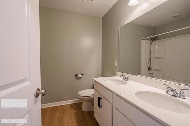 Photo - 242 Enclave Wy