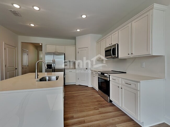 1634 Soapstone Rd
