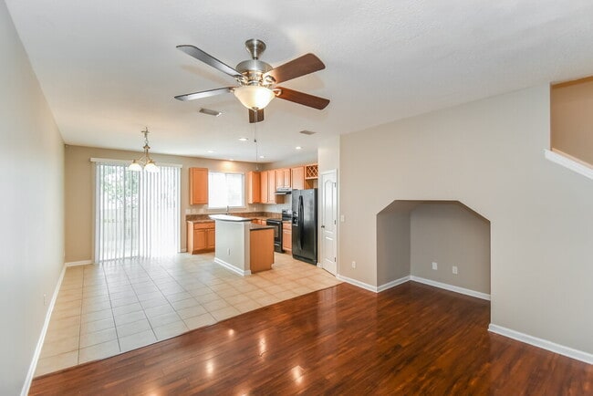 Photo - 2326 Sunset Bluff Dr