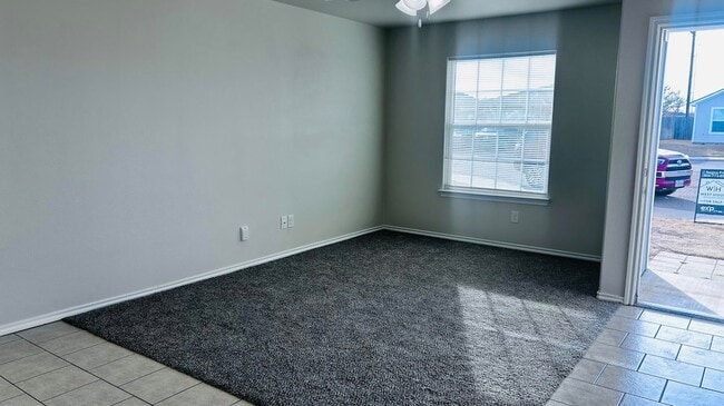 Photo - 8903 Terrell Ave