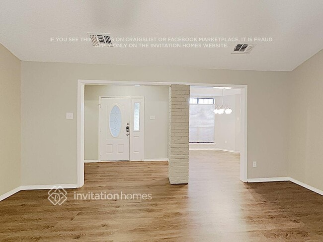 Photo - 661 Dandelion Dr