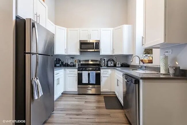 Photo - Located in the heart of Pilsend Unit 1R