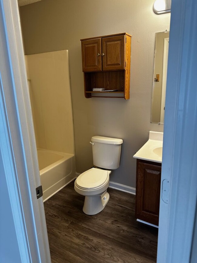 Photo - Spacious 2 Bedroom, 2.5 Bathroom Condo for Rent in Bristol, TN