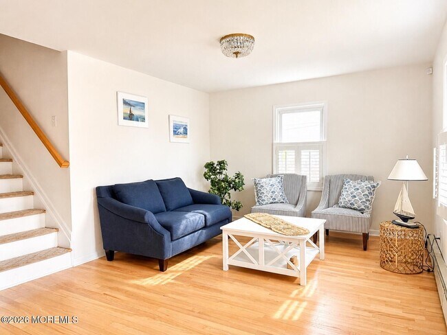 561 Monmouth Ave