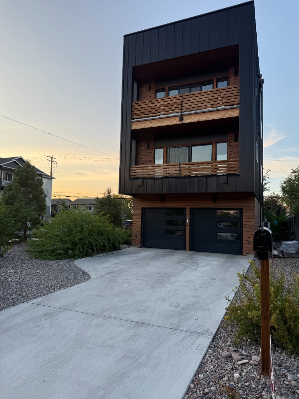 Photo - 680 S Johnson St Unidad 2