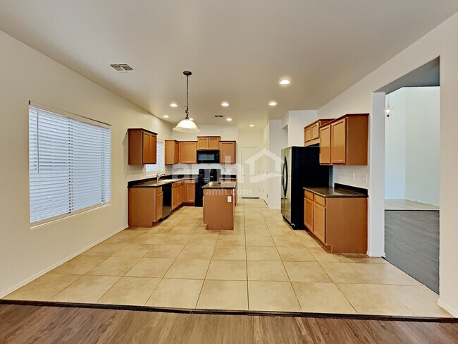 7304 W Candlewood Way