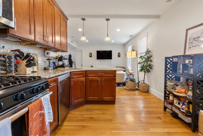 Photo - 2 Walk Hill St Unit 2