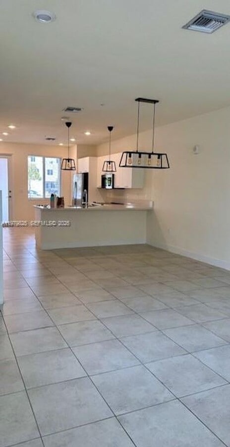 Photo - 6455 NW 103rd Pl