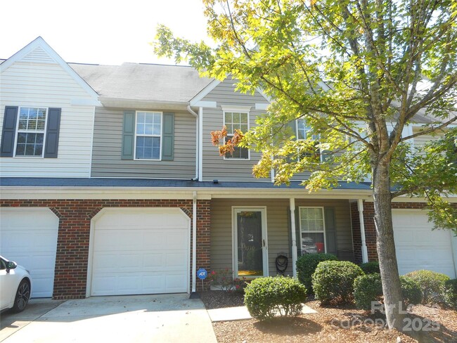Building Photo - 9710 Elizabeth Townes Ln Rental