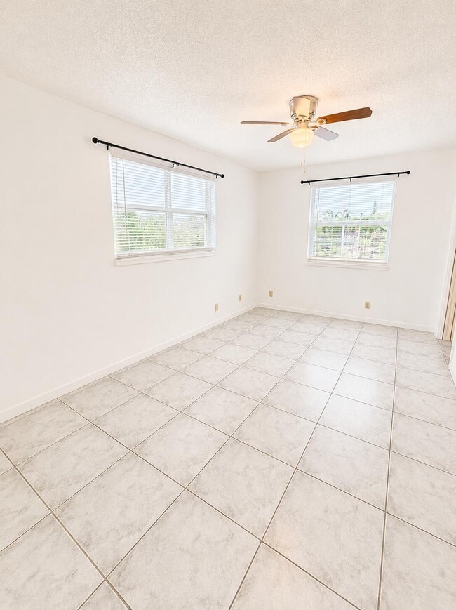 Photo - 5951 NE 14th Ln Unit 301N