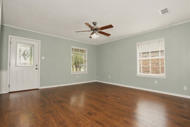 Photo - 608 N Plantation Dr