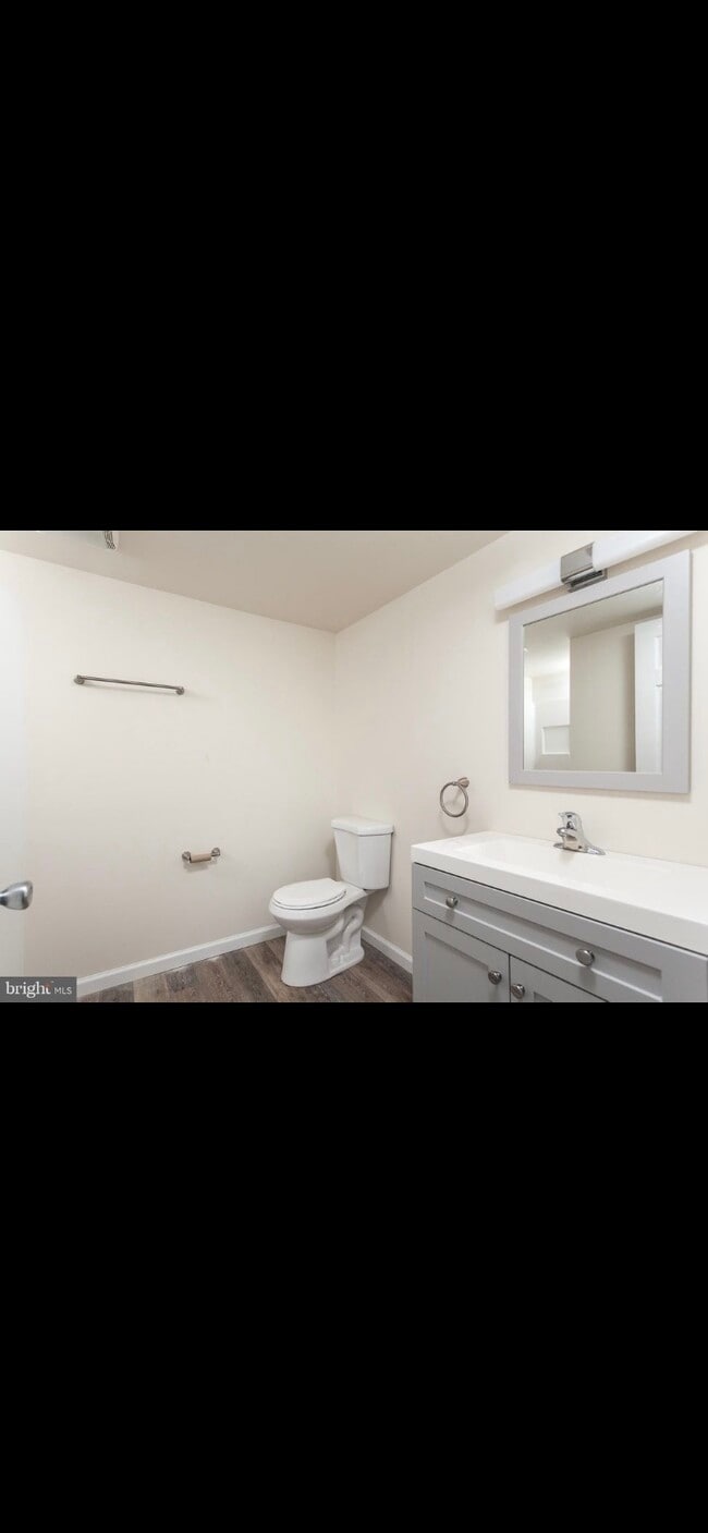 Photo - 326 Elm St Unit C