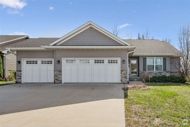 Building Photo - 660 Galway Dr Rental