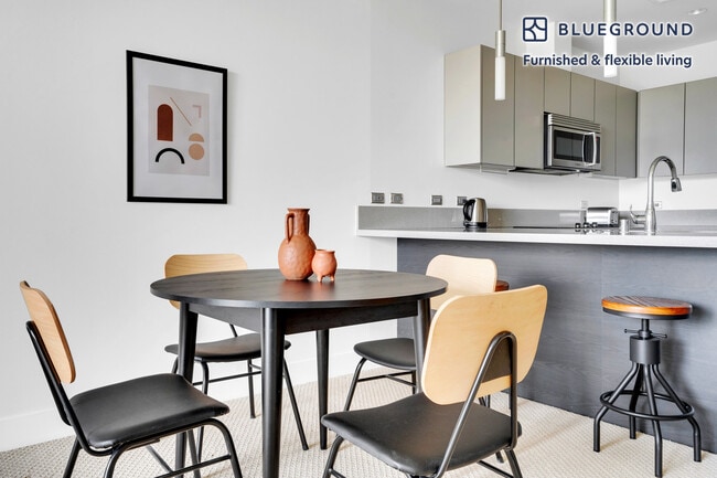 Photo - 3003 Olin Ave Unidad FL4-ID831