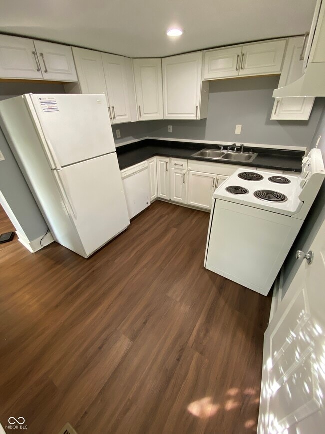 Photo - 680 S 13th St