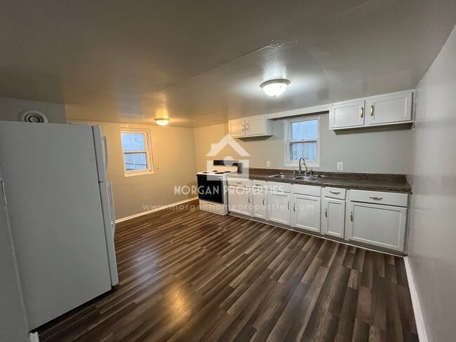 Photo - 2908 Fletcher St