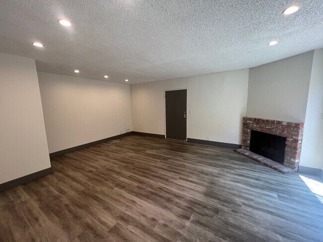 1444 Centinela Ave Unit 1