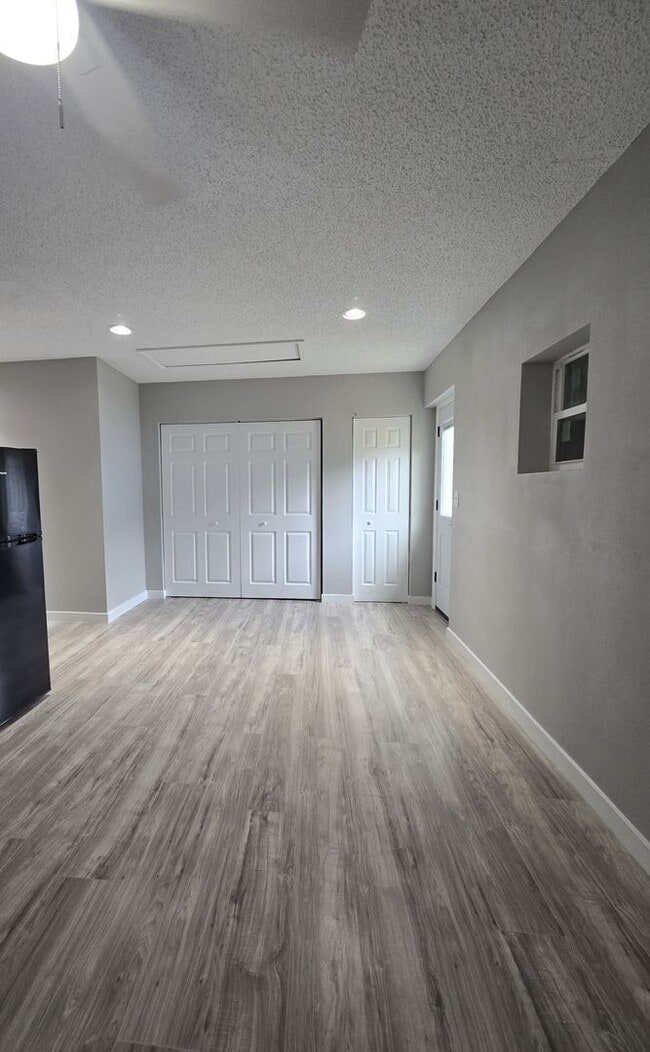 Photo - EFFICIENCY IN DELTONA AVAILABLE NOW, UTILI...