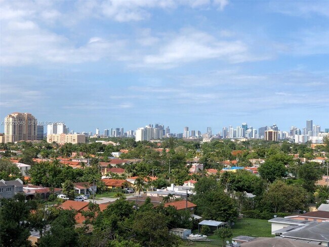 Photo - 2665 SW 37th Ave Unit 814