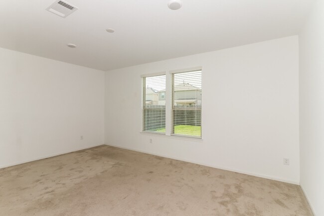 Photo - 1321 Grass Bnd Dr