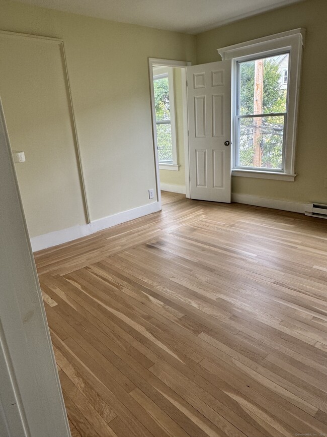 Photo - 52 Pearl St Unit #2