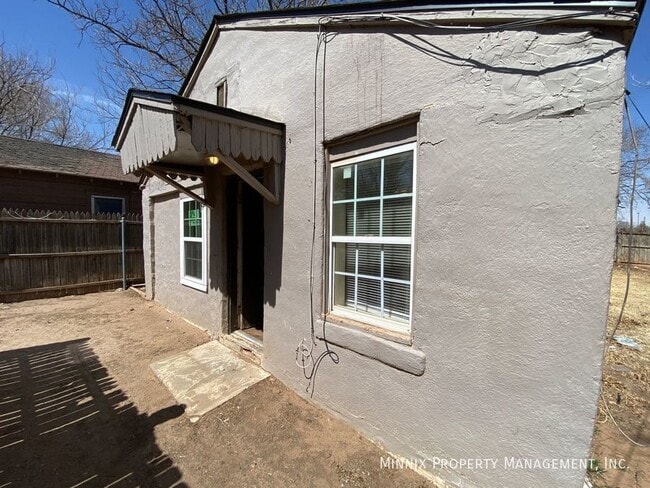 Photo - 1920 20th St Apartment Unit B