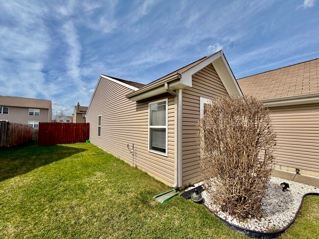 Photo - 3230 Monterey Dr