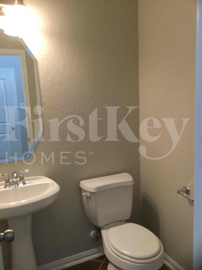 Photo - 139 Piney Pathway