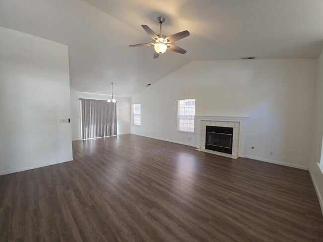 819 Black Walnut Way