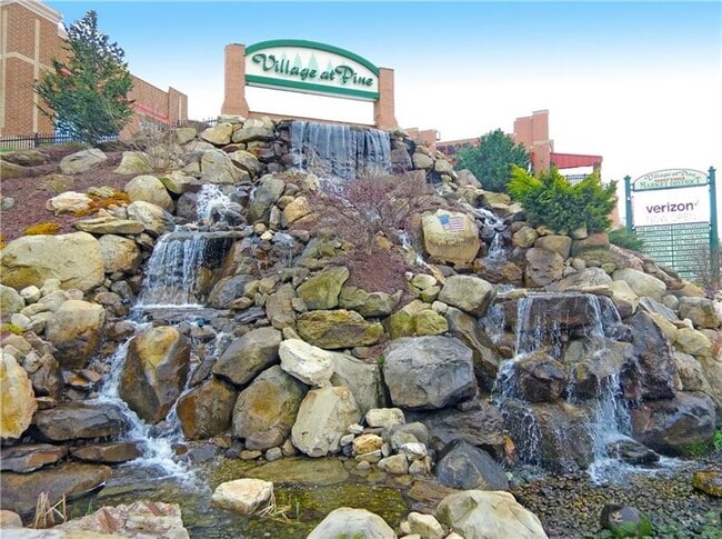 Photo - 718 Rosecliff Rd