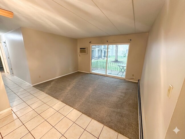 Photo - 956 S Lincoln St Unit 956.5