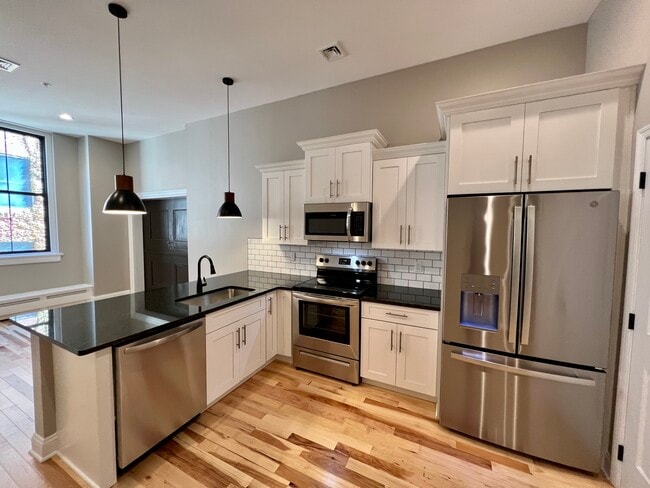 Photo - 409 Lackawanna Ave Unit 412