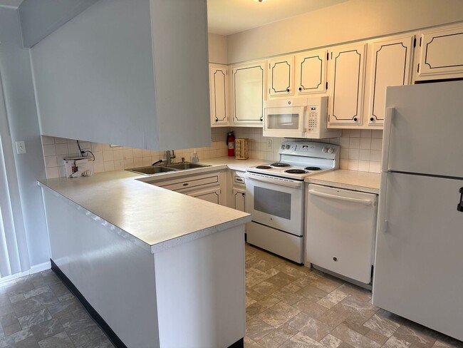 Photo - Extremely sharp 3 BR home in Normal