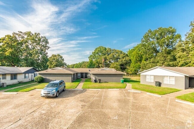 Building Photo - 19 E Laramie Dr Rental