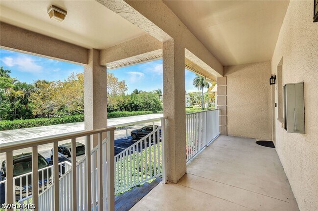 326 Bradstrom Cir Unit 204F