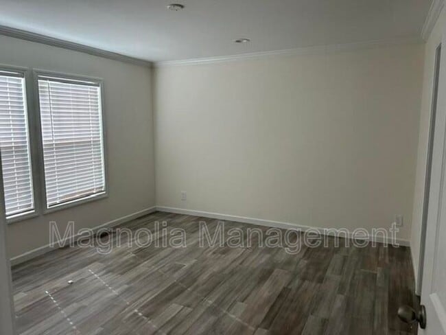 Photo - 3200 Bobbitt Rd