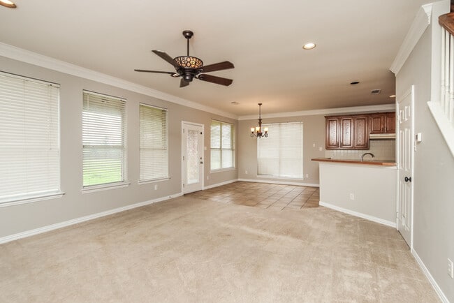 Photo - 1161 Masters Dr