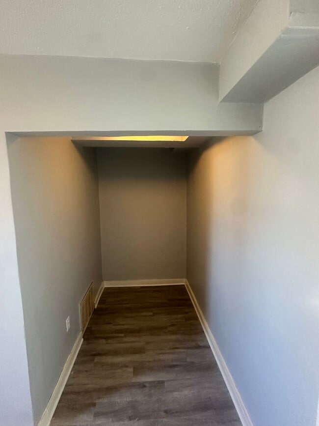 52-58 Dumas Place